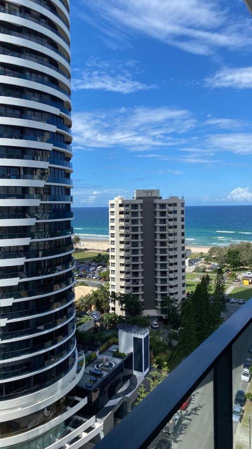 Koko Luxury Apartment In Broadbeach Gold Coast Eksteriør billede