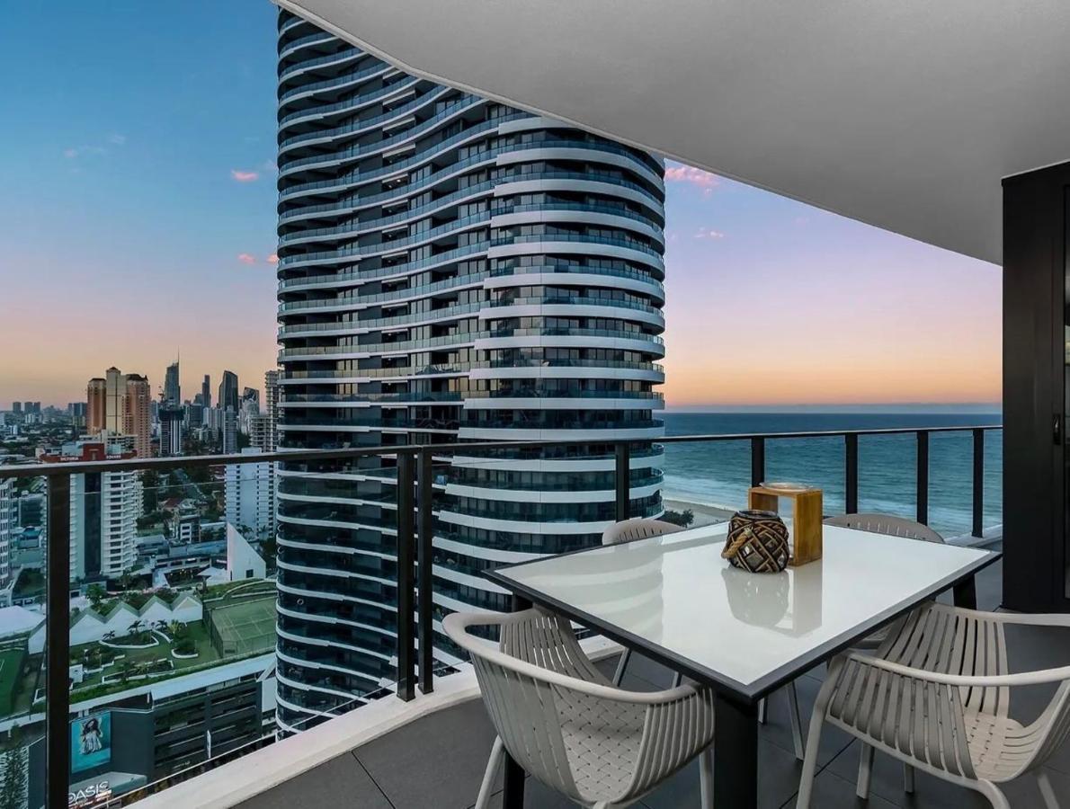 Koko Luxury Apartment In Broadbeach Gold Coast Eksteriør billede