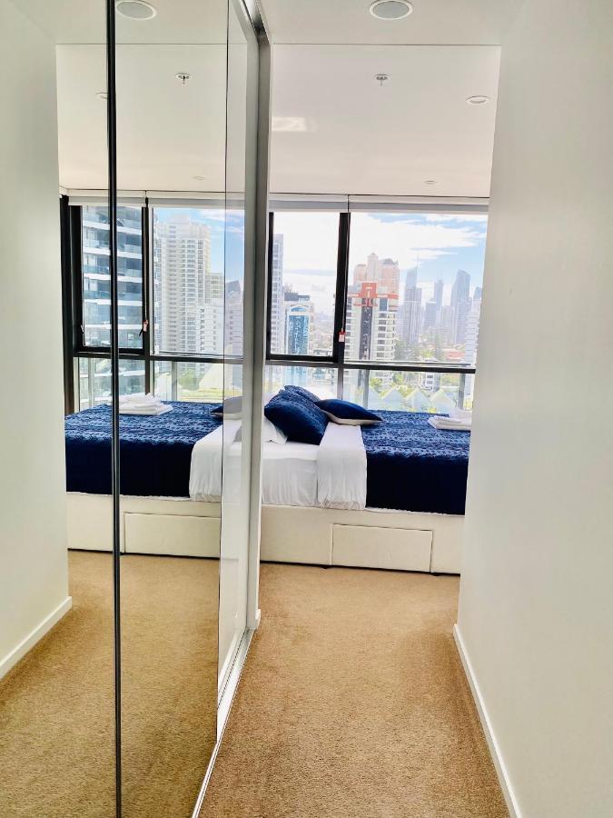 Koko Luxury Apartment In Broadbeach Gold Coast Eksteriør billede